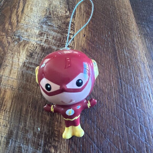 The Flash Superhero Christmas Ornament - Picture 1 of 4